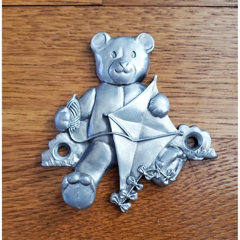 Pewter Teddy Bear with Kite Wall Hanger